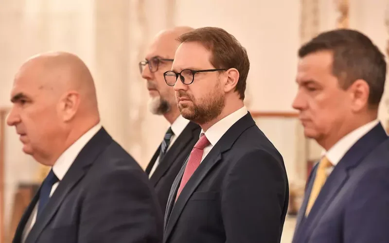 România, prinsă între trei crize în același timp: „Statul are mâinile legate”, avertizează un analist