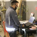 RAR verifică automat mii de mașini second-hand, inclusiv BMW. Când primești cartea de identitate și dacă le poți înmatricula