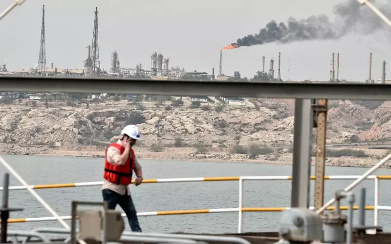 Războiul dintre Iran, Israel și SUA continuă să se intensifice: atacuri, amenințări și tensiuni tot mai mari