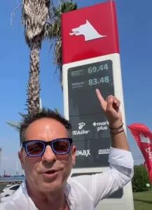 Dan Negru, surprins de prețurile carburanților din Turcia. Cât costă benzina și motorina în august 2026: „Eu doar arăt, nu comentez”