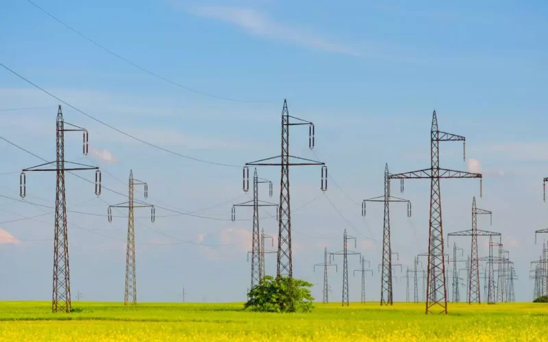 Transelectrica a afișat timp de 10 ore date greșite despre consumul de energie. „Recordul” de peste 8.000 MW nu a existat