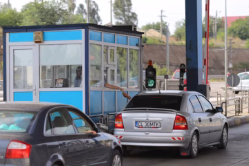 Aproape 100 de angajați CNAIR riscă să fie concediați după eliminarea taxelor de pod. Sindicatele încearcă să le salveze locurile de muncă